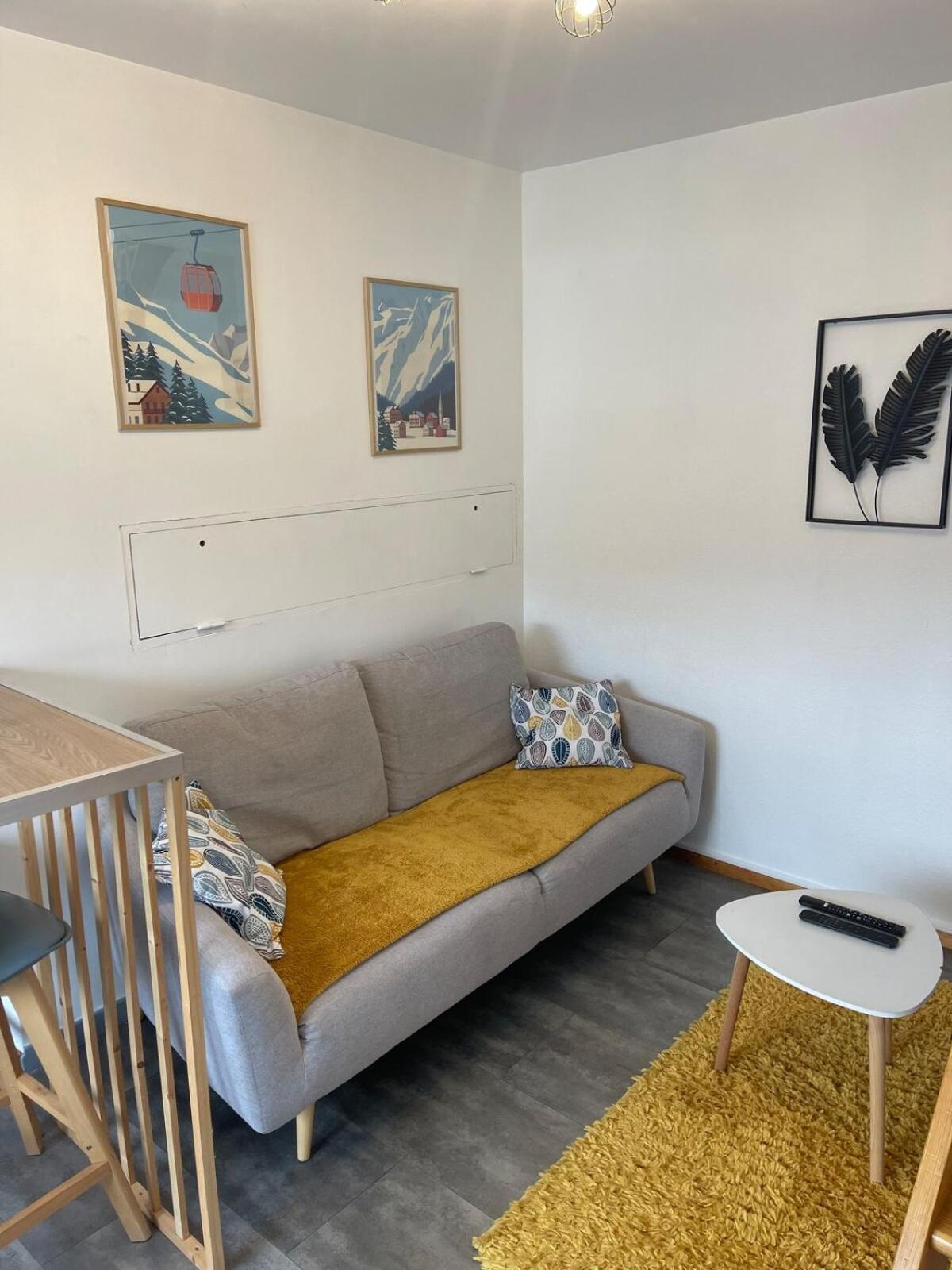 Superbe Studio A Proximite Du Centre-Ville Saint-Die-des-Vosges Екстериор снимка
